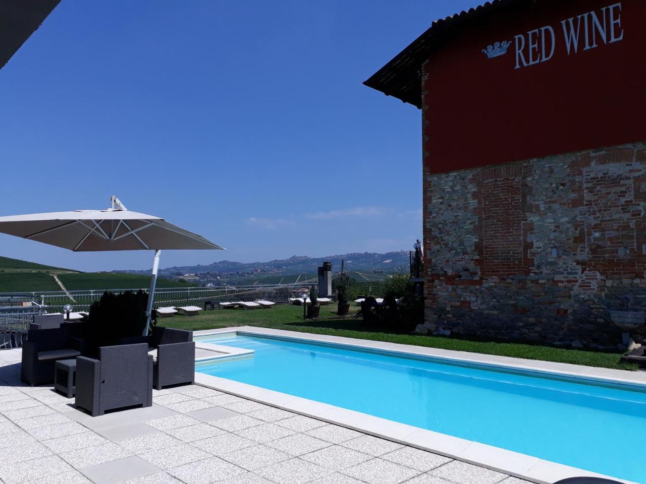 Red Wine Camere La Morra Exterior photo