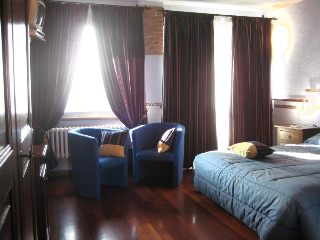 Red Wine Camere La Morra Room photo